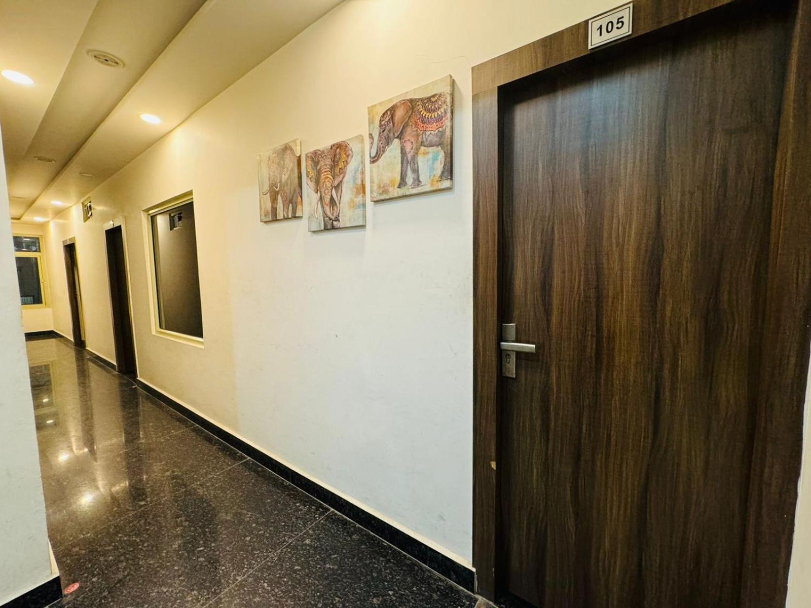 Hotel Pearl Inn Rudrapur Zewnętrze zdjęcie