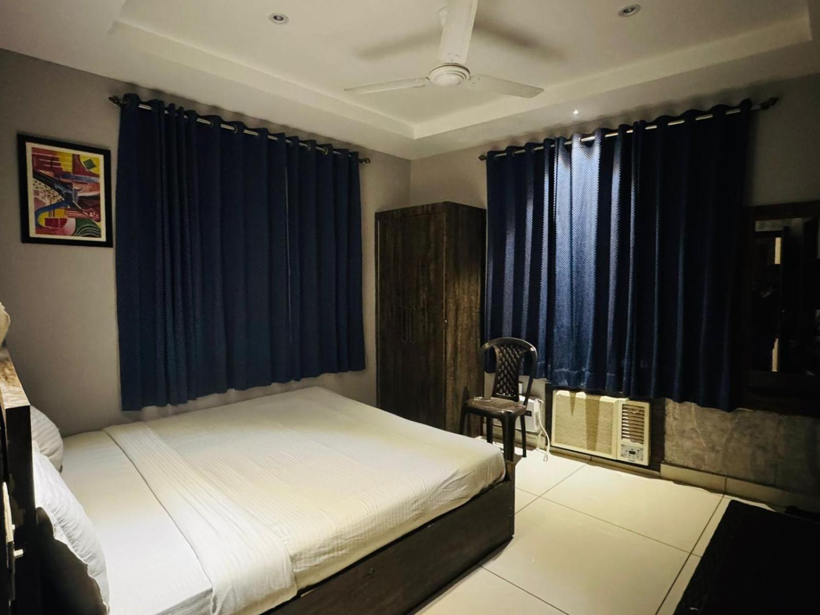 Hotel Pearl Inn Rudrapur Zewnętrze zdjęcie